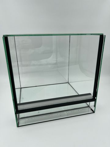Hovedbilde Glass terrarie med giljotin 30x30x30cm